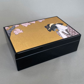 Ukiyo-e Accessory Box: Reflective Love and Cherry Blossoms【Free Shipping】
